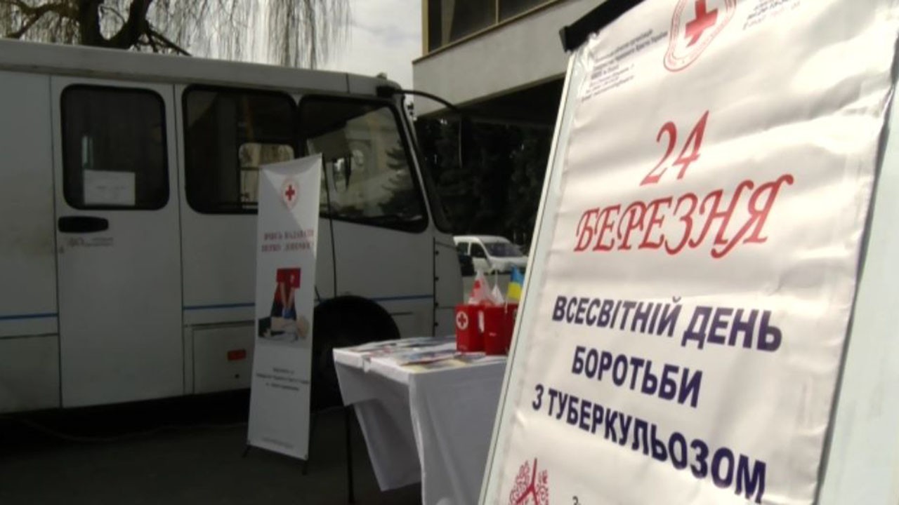 У Луцьку відбулася акція до Всесвітнього дня боротьби з туберкульозом
