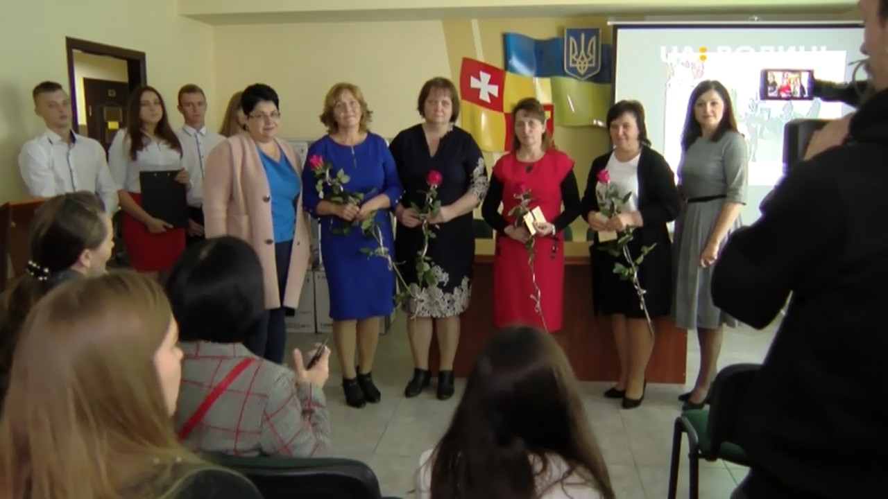 Чотири лучанки отримали Почесне звання України «Мати-Героїня»
