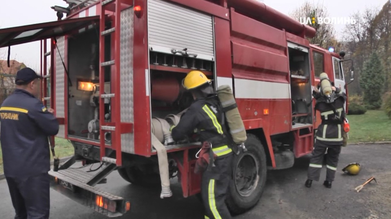 ВіДЕО: У готелі Профспілковий відбулися пожежно-рятувальні навчання 